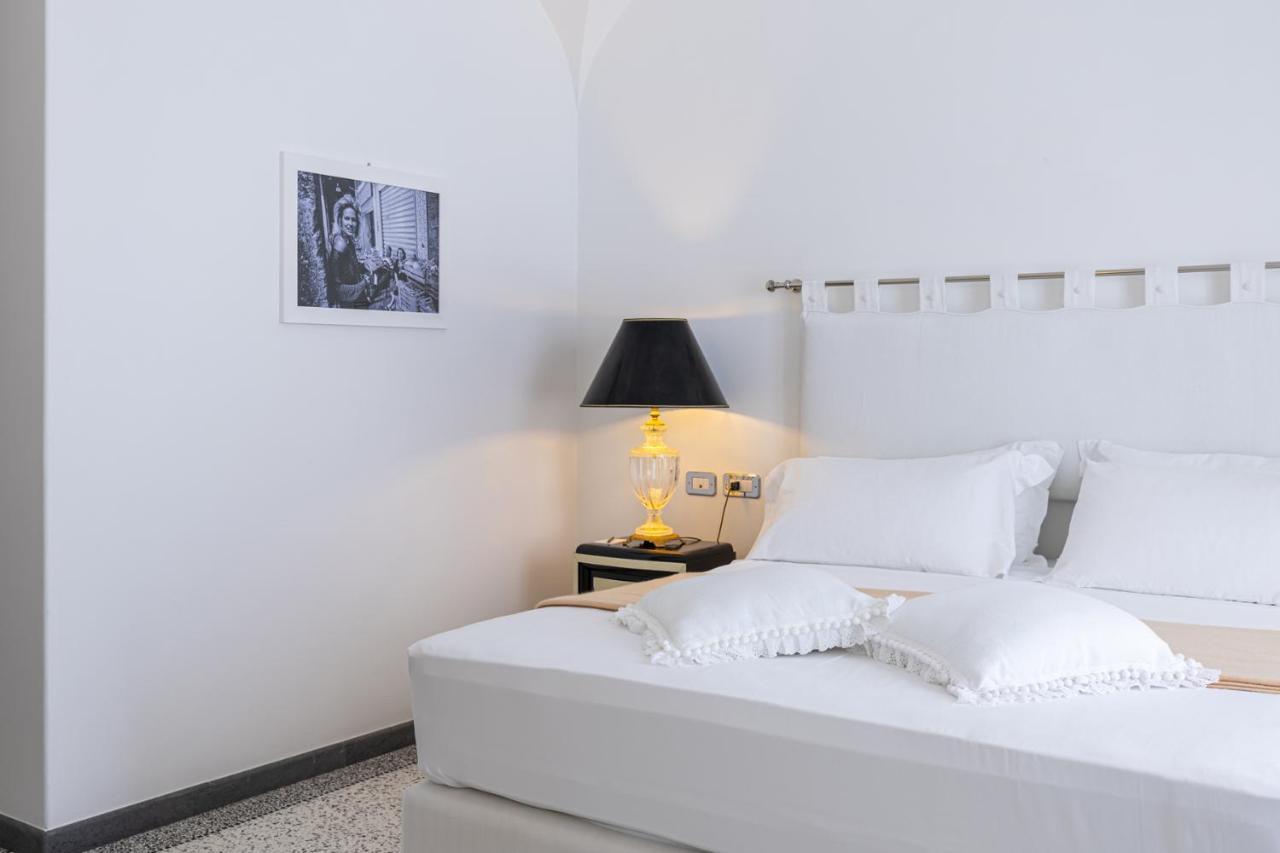 Roccobarocco Boutique Hotel Sant'Angelo  ภายนอก รูปภาพ